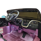 Intérieur de la voiture électrique Odecare Bentley Continental rose métallisé avec volant, tableau de bord et siège