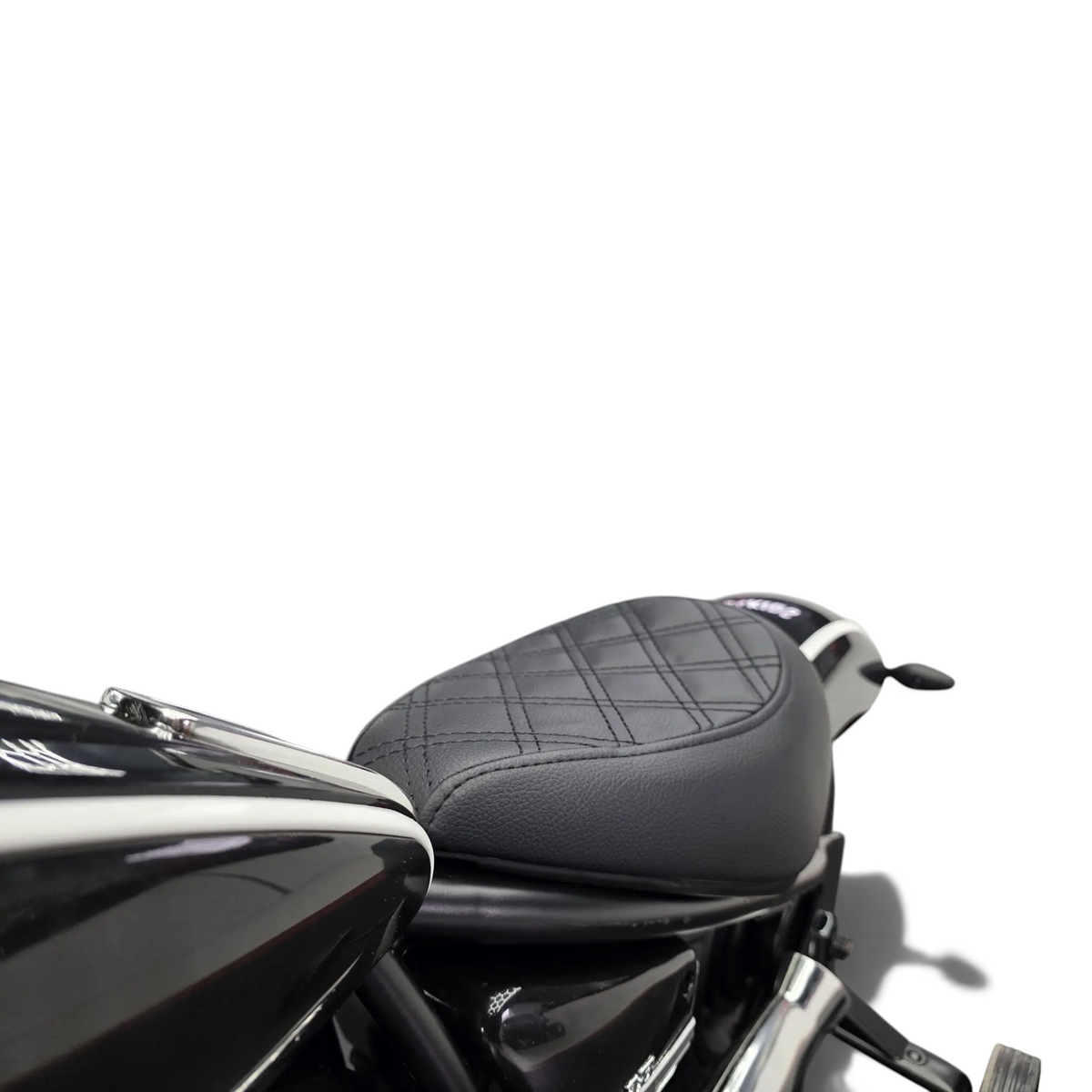 Siège en cuir noir matelassé de la moto électrique pour enfant Petit Pilote BMW R18 24V