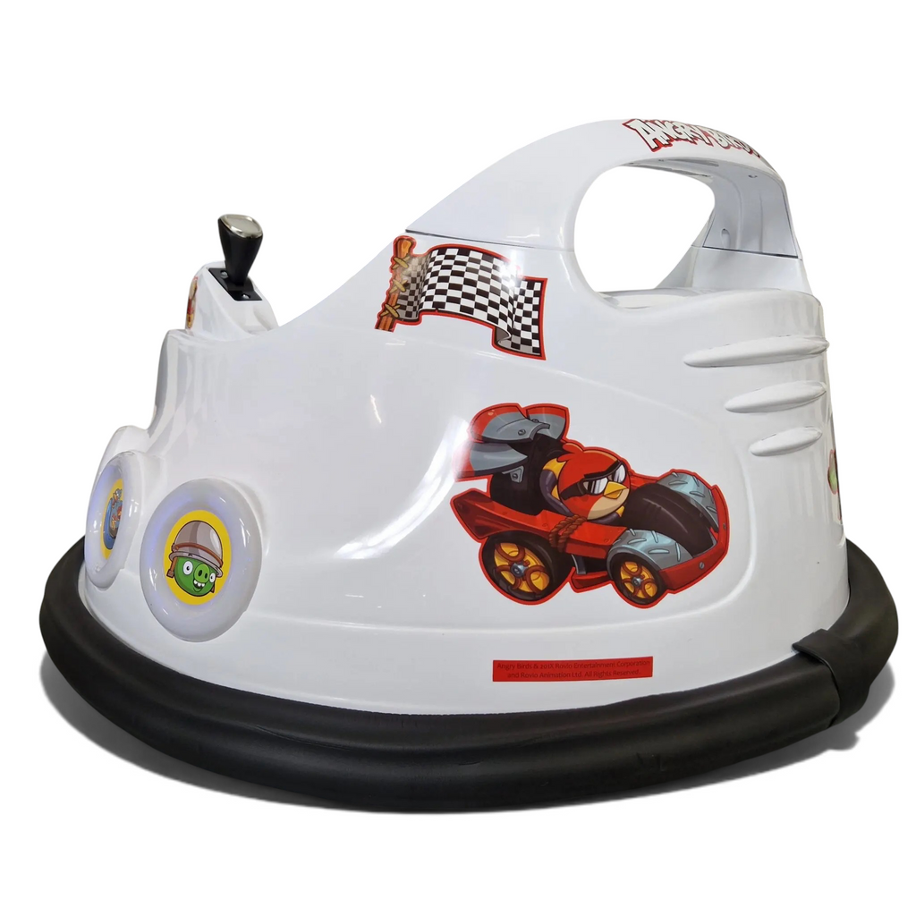 Bumper Car Angry Birds Petit Pilote blanche avec autocollants de personnages, pare-chocs en caoutchouc et joystick