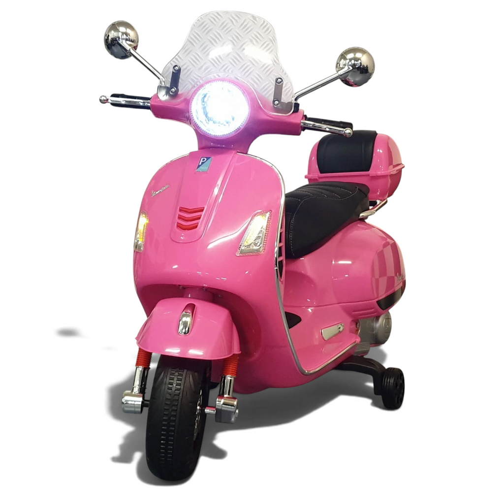 Scooter électrique enfant Petit Pilote Vespa GTS rose avec pare-brise, siège en cuir et coffre arrière