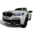 Voiture électrique enfant Odecare BMW M5 24V gris métallisé avec phares LED allumés et détails sportifs