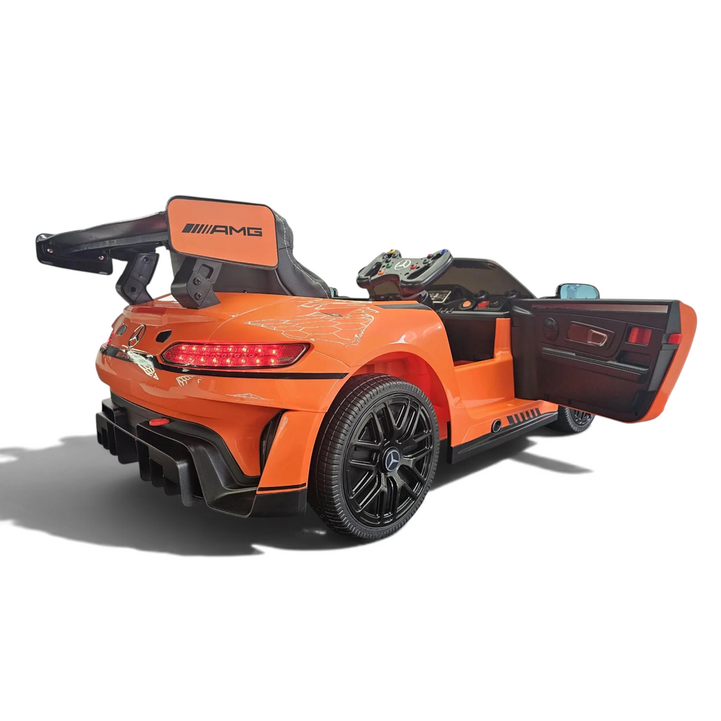 Voiture électrique pour enfant Petit Pilote Mercedes AMG GT3 orange avec aileron arrière, pneus EVA et phares LED