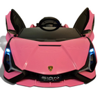 Voiture électrique enfant Petit Pilote Lamborghini Sian rose avec portes papillon ouvertes et phares LED allumés