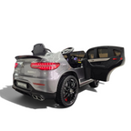 Voiture électrique enfant Petit Pilote Mercedes GLC 63 AMG grise métallisée avec portes ouvertes et jantes noires sport