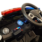Tableau de bord de la voiture de police électrique Petit Pilote avec volant, compteur lumineux et sirène rouge et bleue